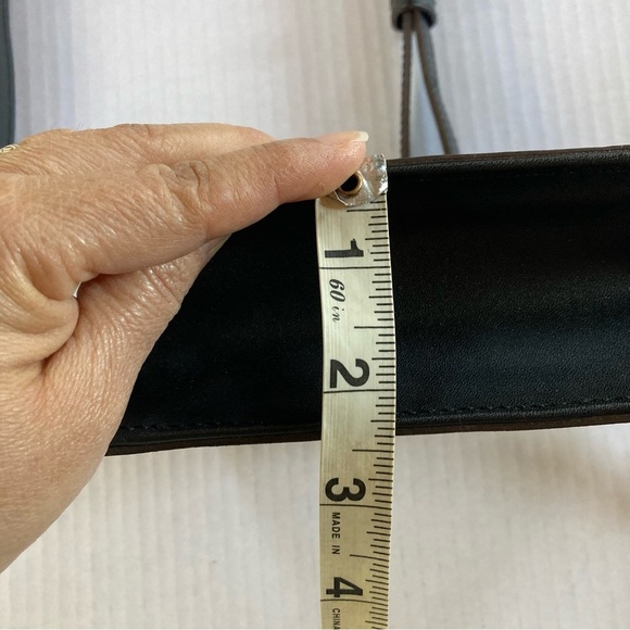 Issac Mizarahi Genuine Leather Crossbody Mini purse - Picture 5 of 13